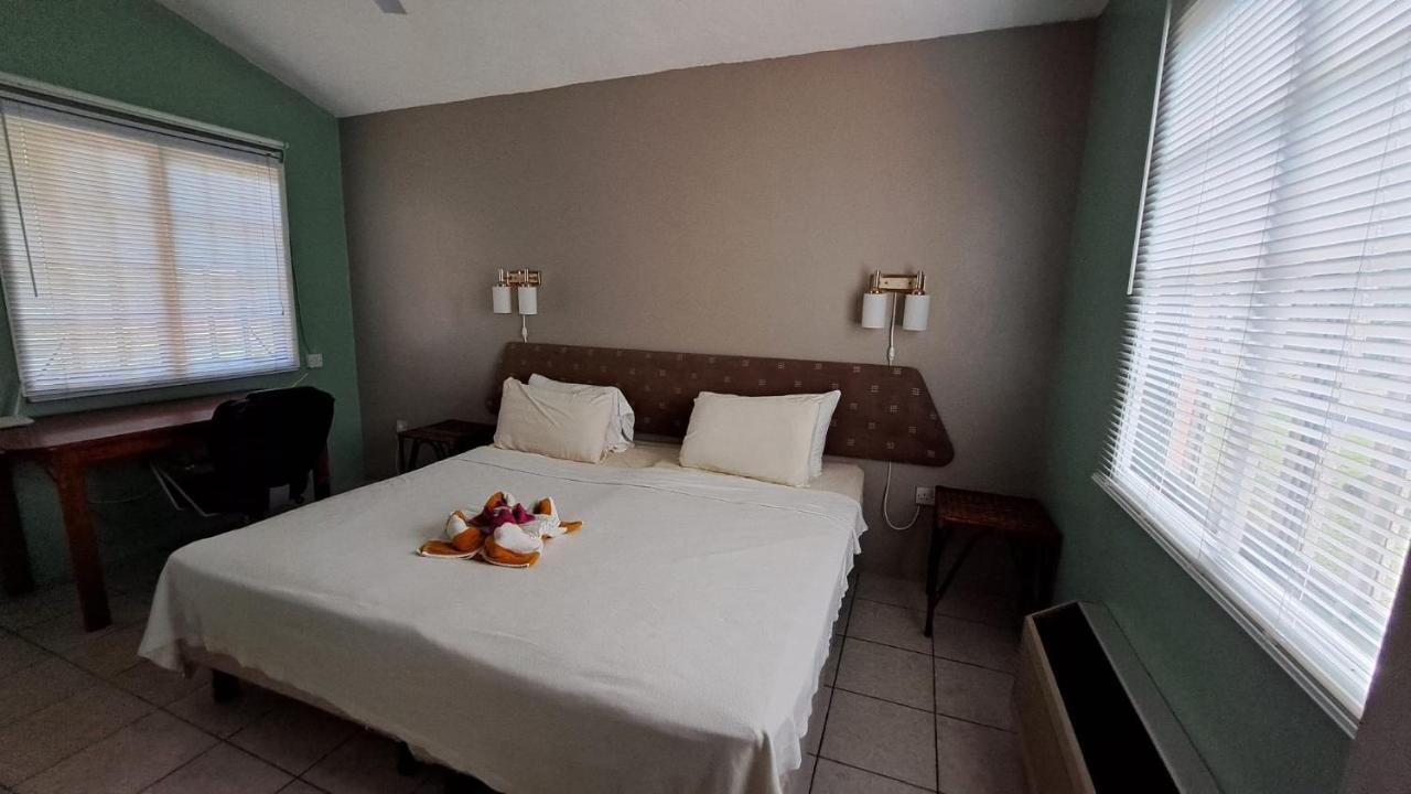 Kootney Resorts Portsmouth Eksteriør bilde